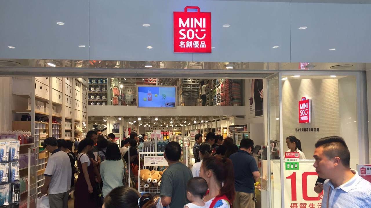 Para Miniso ha sido ‘estresante y más caro’ asegurar el stock en sus tiendas en México. Foto: Miniso