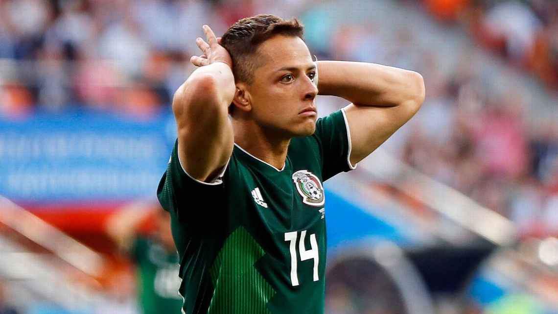 Chicharito no ha sido convocado por Gerardo Martino en más de un año. EFE