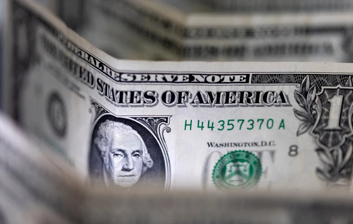 La desaceleración de la economía estadounidense podría impactar en la recepción de remesas. (Dado Ruvic/Reuters )