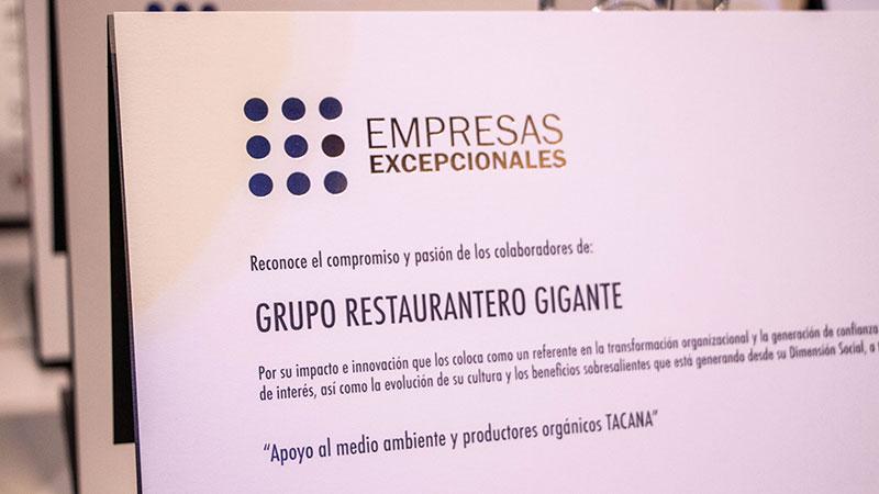 Reconocimiento Grupo restaurantero Gigate Empresas Excepcionales 2022