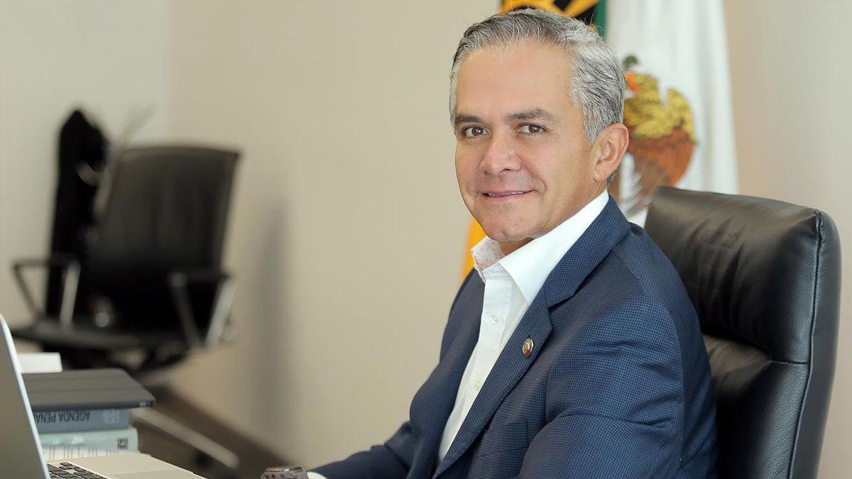 Empresa de Rigoberto Contreras Cortés brindó servicio legal en CDMX durante gestión de Mancera