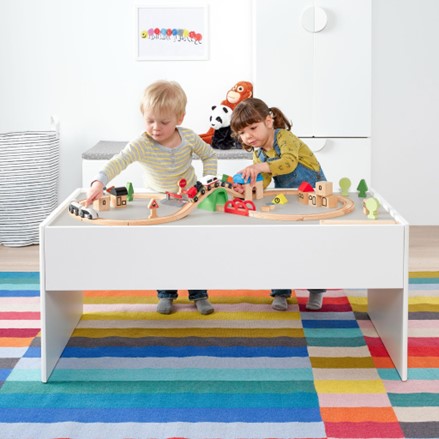Revela informe de IKEA, la importancia del juego en los niños