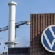 Volkswagen considera cierres globales por altos costos y presión de competencia asiática