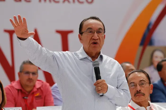 Violencia sindical en Los Cabos: la acusación contra Isaias González Cuevas y el uso de “golpeadores”